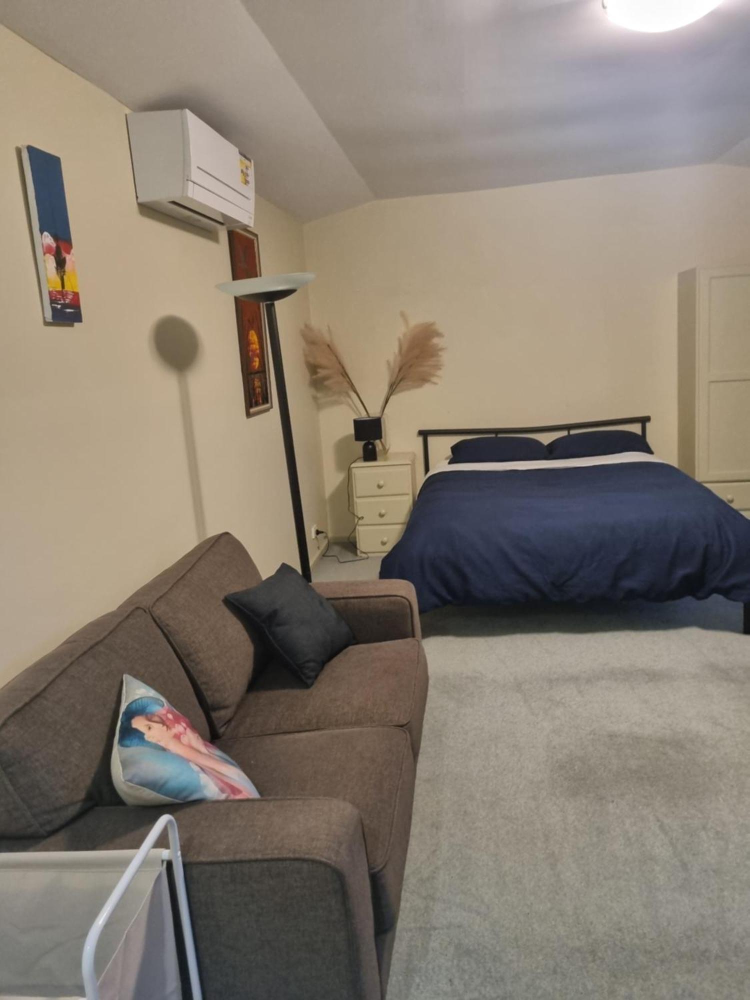 Garden Dreams Bungalow Blackburn 外观 照片